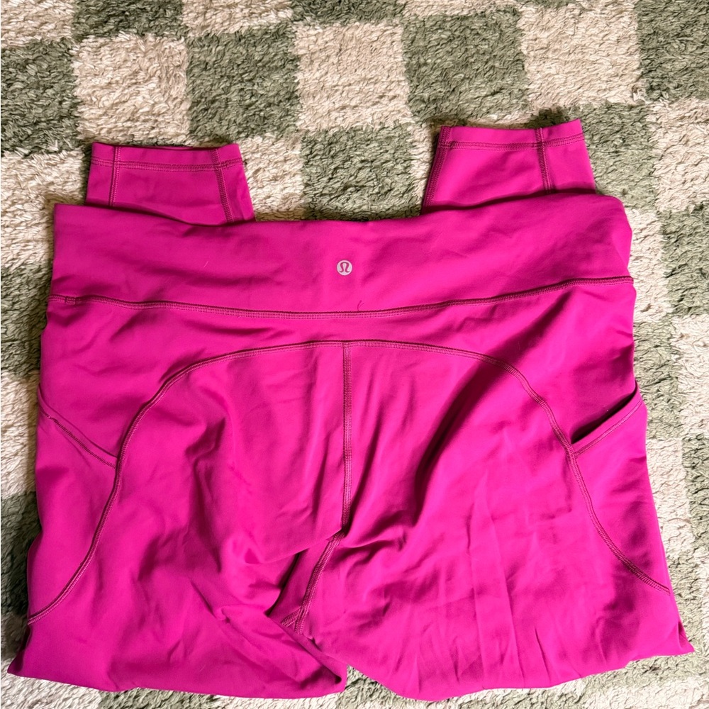 lululemon athletica Invigorate size 20 Ripened Raspberry 25 inch leggings🍓🍓🍓🍓